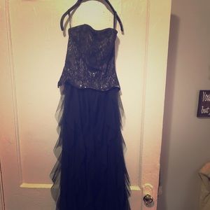 Gorgeous Floor Length Gown!